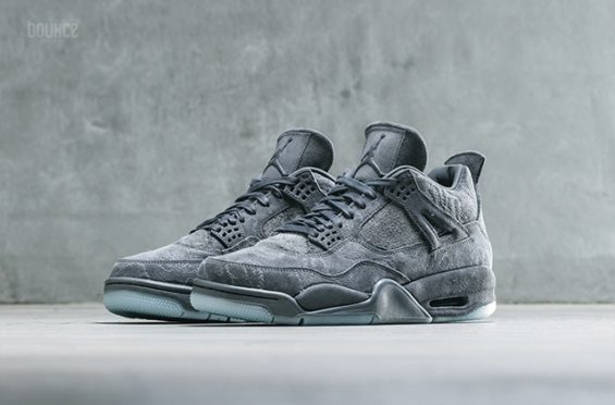jordan-4-kaws-1-565x372.jpg
